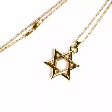 CH 22K GOLD STAR OF DAVID PENDANT