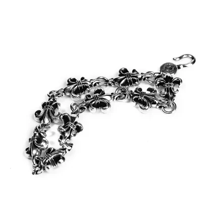 CH BS FLEUR CROSS CUT OUT LINK BRACELET