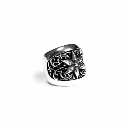 CHROME HEARTS OVAL STAR RING – ClASSIC