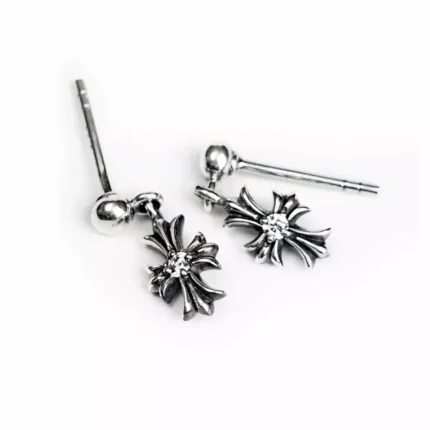CH TINY E CH PLUS DROP EARRINGS WITH DIAMONDS