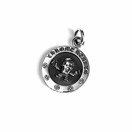 CH FOTI MEDALLION PENDANT