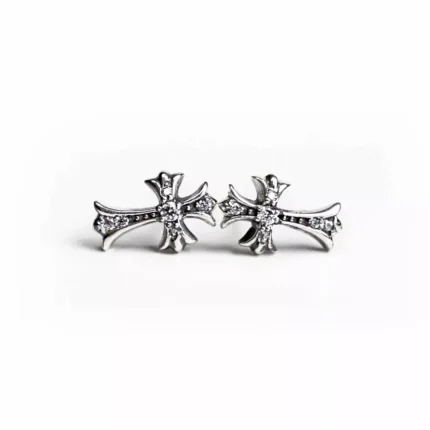 CH CROSS BABY FAT STUD PIERCE WITH PAVE DIAMOND